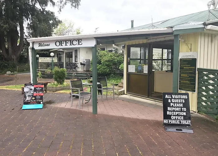 Golden Springs Motel, Holiday Park Rotorua