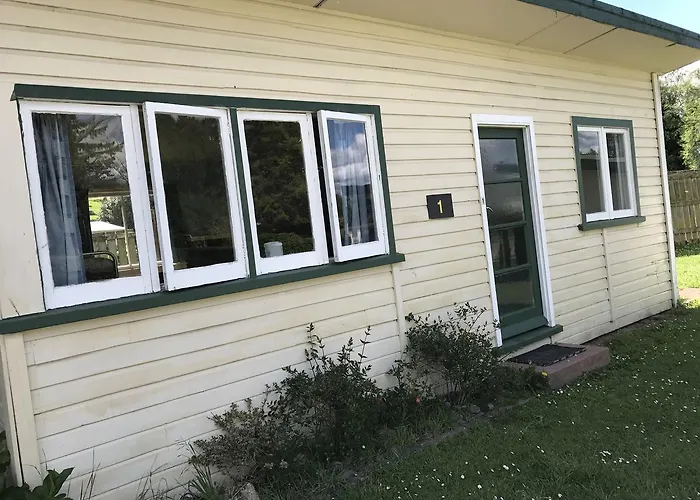 Golden Springs Motel, Holiday Park Rotorua