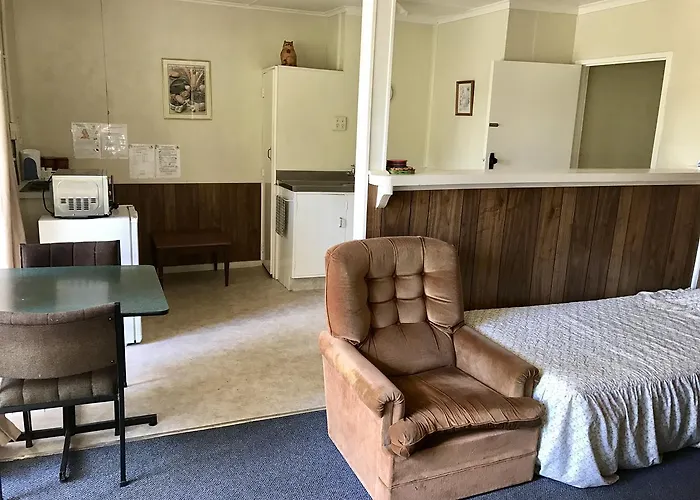 Golden Springs Motel, Holiday Park Rotorua